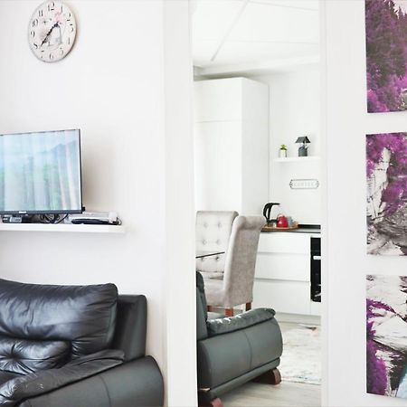 Cozy Apartment In Pristina Eksteriør bilde